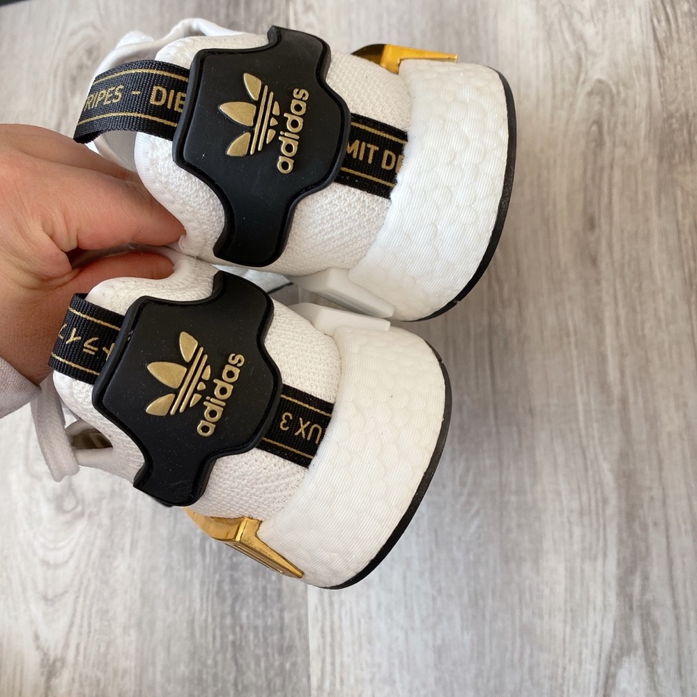 Adidas NMD R1 - Picture 6 of 7